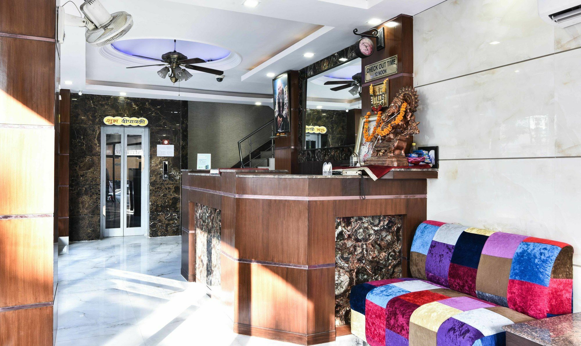 德里 Treebo Mehar Castle酒店 外观 照片